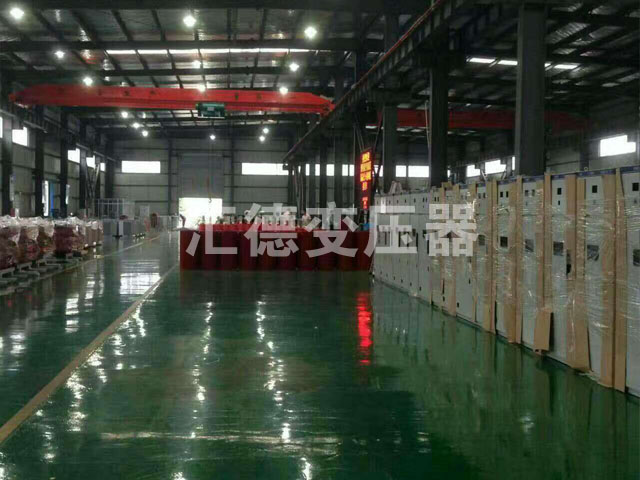 青岛变压器车间一角